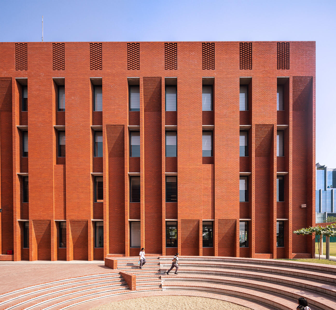 01 AGA KHAN ACADEMY ASIF SALMAN v2